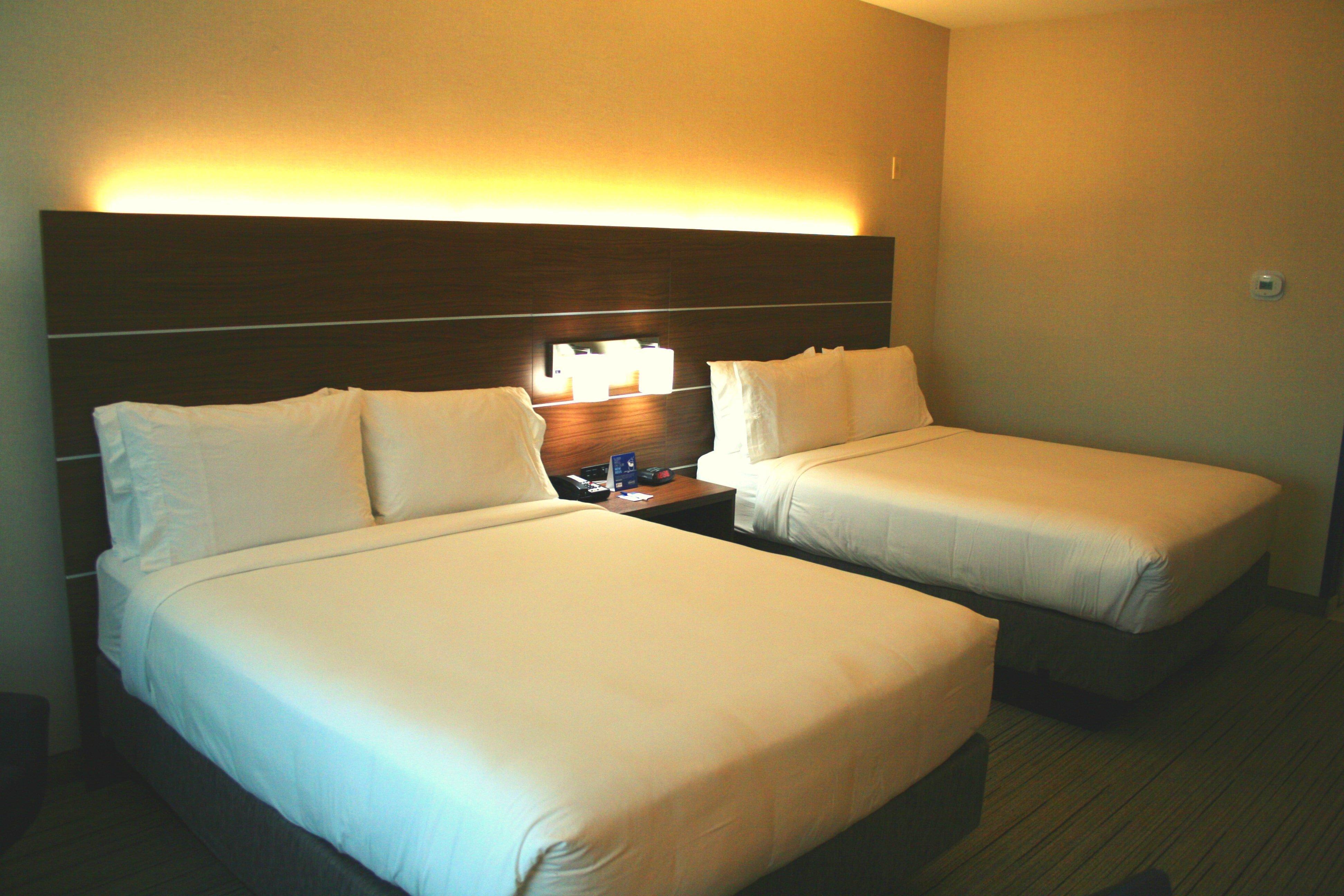 Holiday Inn Express Hotel & Suites Marina By Ihg Eksteriør billede