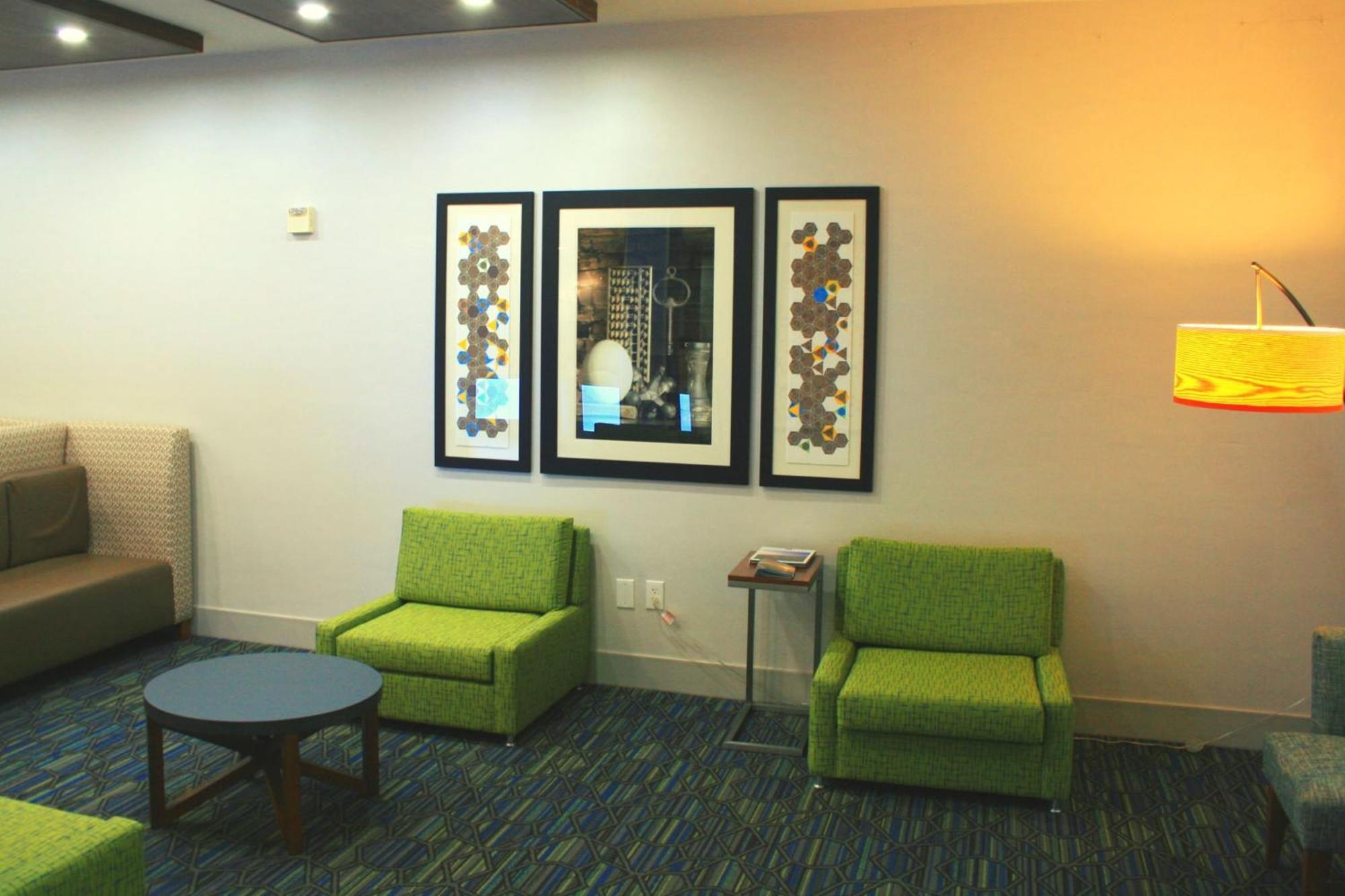 Holiday Inn Express Hotel & Suites Marina By Ihg Eksteriør billede